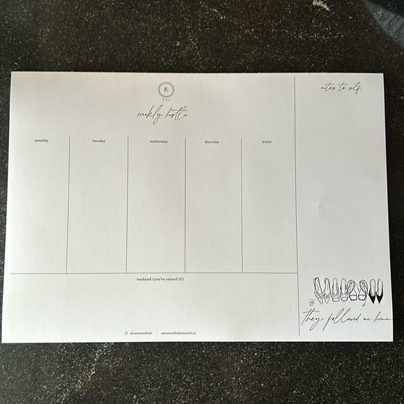 Weekly hustle Planner | white with black binding - Picture 3 of 7